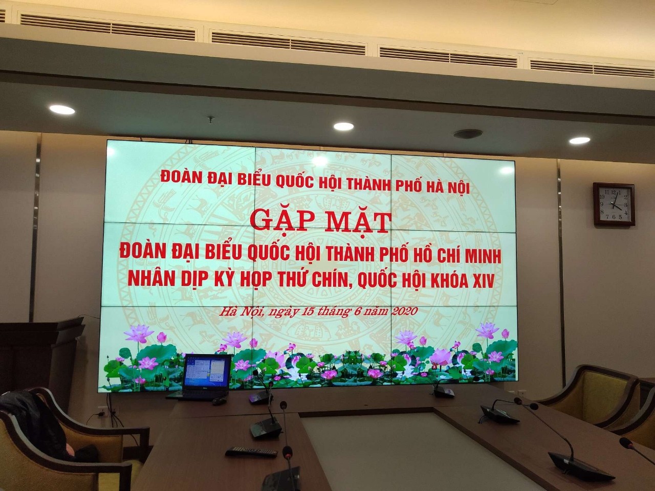 man-hinh-led-gia-bao-nhieu