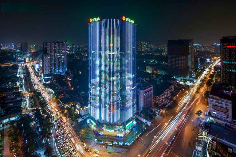 chieu-sang-kien-truc-toa-nha