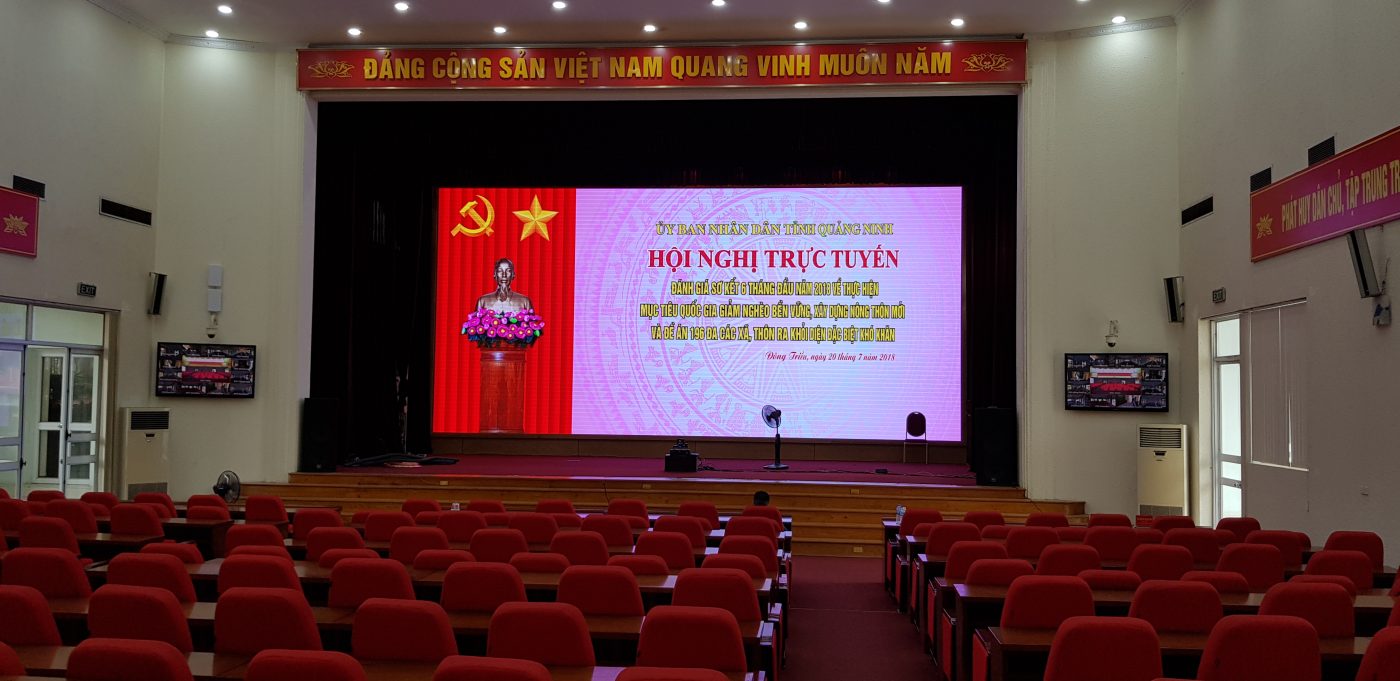 man-hinh-led-hoi-truong-Nam-Dinh